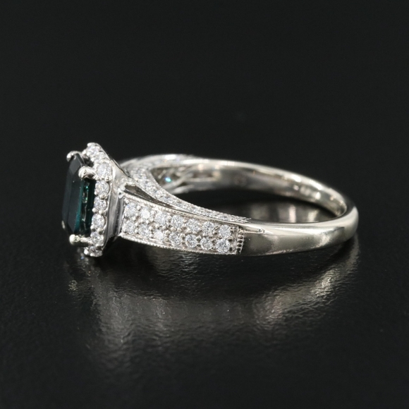 14K White Gold, 1.24CT Sapphire And Diamond Ring. - Picture 6 of 8